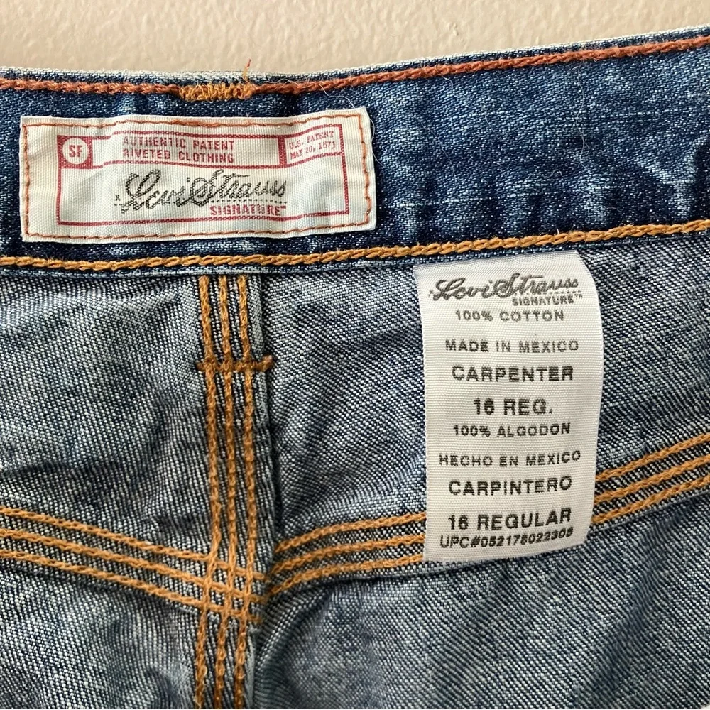 SIGNATURE BY LEVI STRAUSS Medium Wash Mid Rise Carpenter Jeans